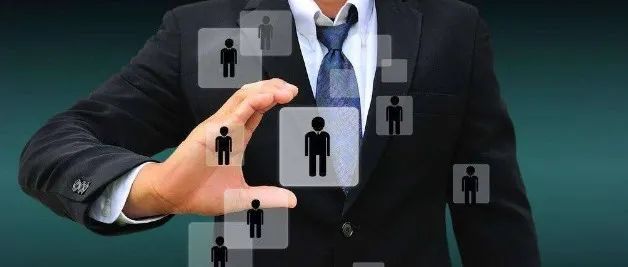 八字官杀混杂是什么意思？官杀混杂对男人的事业有何影响？